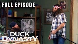 Duck Dynasty: Jase and Si Break Willie's Special Sword (S2, E9) | Full Episode