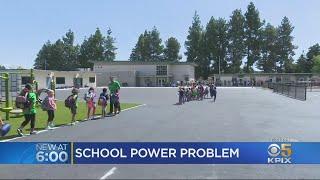 New Mountain View School Holds First Day Of Classes Without Permanent Power Supply