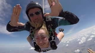 1333 Yuliia Bybyk Skydive at Chicagoland Skydiving Center 20160530 Mark P Chris R