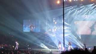 [FANCAM] 131110 SNSD GG World Tour in Hong Kong - The Great Escape + Can't Take My Eyes Off You