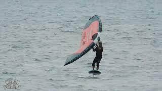 Blowing Bowen Queens Beach Wingfoiling