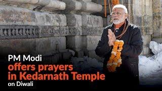 PM Modi offers prayers in Kedarnath Temple on Diwali