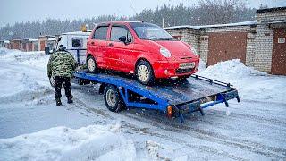 Что произошло с авто? Зарядил АКБ  не снимая клемм!!!