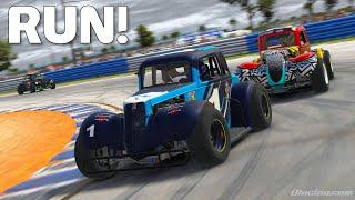 Its Sebring, but not as I know it! | iRacing Legends on Road!