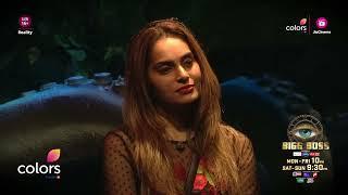 Vivian Gets The Power To Nominate | Bigg Boss 18