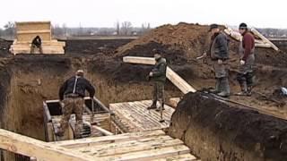 Bunkers for Ukrainian Army: Volunteers construct new fortifications near Mariupol