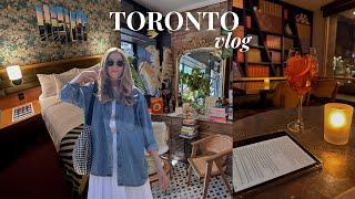 SOLO TRIP TO TORONTO ️ exploring the city, coffee shops, bookstores, thrifting & more!