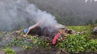 Himalyan Nepali Mountain Village Life | Traditional Nepali Village | Peaceful And Relaxing lifestyle