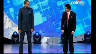 Indiaecho.com - Shahrukh And Yusuf Pathan Dance At Sahara IPL Awards 2010.flv