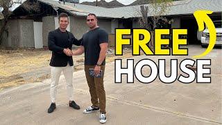 Top wholesaler tours his FREE house using The BEST System In The Game™ with Mr. Livin' The Dream