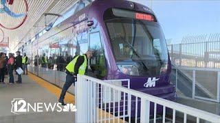 Northwest Light Rail extension opens in Phoenix