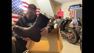 Unboxing Tourmaster Trailblazer motorcycle boots