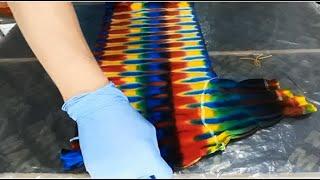 HOW TO TIE DYE | HORIZONTAL PLEAT FOLDING | VERTICAL DYE PLACEMENT | TRIPPY DYES PRODUCT | DIY