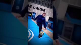 Beautiful Girl Football Freestyle #viral #shorts