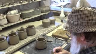 SIMON LEACH POTTERY - A visit to my brother John's Pottery at Muchelney, UK !