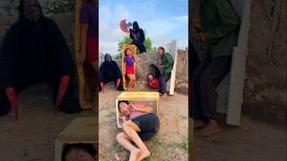 2 Ferocious Gorilla Monsters Attack 3 Beautiful Brave Girls And The Poor Old Man Is Scared