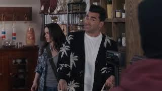 Schitt's Creek 5x02 - David & Stevie Got Robbed