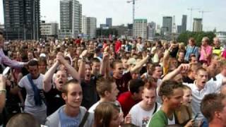 Danceparade, Feyenoord Fans op de Erasmusbrug