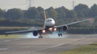 A320 very heavy landing in crosswind