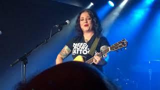 Ashley McBryde - Bible and a 44. Live in London