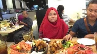 Vlog 1 - Denaihati makan lobster dan crab bersama keluarga