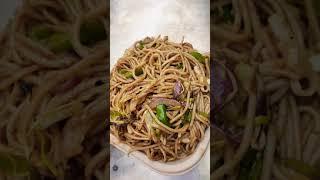 Chowmin|Chinese food|Walkeaters|Indian street food ka zaika|Delhi street food|Food review show