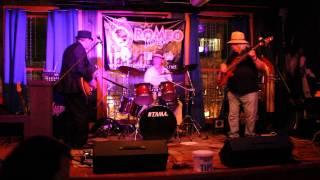 Roger Hay and The Romeo Kings performing "I Shot The Sheriff"