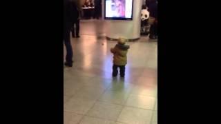 Eduard (12months) walking around Eurostar station