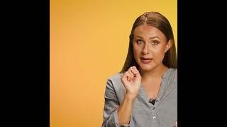 SECRET To AVOID DRY Text Conversations \\ How To Text and How Flirt With A Girl Over Text