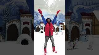 Sydney Suresh's Ice Shower | VGP Snow Kingdom | Chennai  #tamil  #trending #shorts #snow #snowfall
