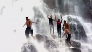 Waterfall ACCIDENT IN india 2022 |   Mogra Ghat 2022#shorts#trending  #youtubershorts