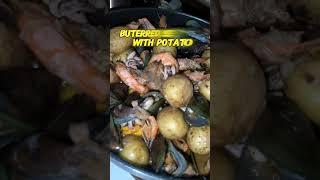 Buttered Seafoods with potato #cooking #butteredSeafoods  #shortvideo #shorts