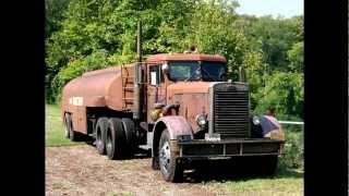 Old american trucks - Vieux camions américain