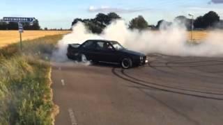 Bmw e30 turbo burnout