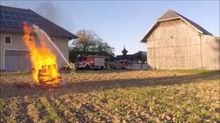 Einsatzübung - Brand Wohnhaus mit mehreren eingeschlossenen Personen