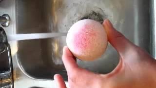 Demo of my romantic infusion bath bomb