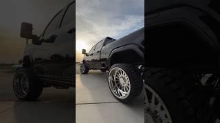  @exclusivedesigns559 knocking out this clean 2024 GMC 2500HD!