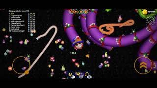 "Wild Spike's Hungry Pursuit in Worms Zone!". "Snake Foods Onslaught - Worms Zone Chaos!"