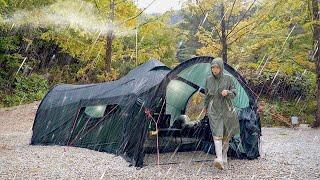 INTERESTING SPACE STATION SHAPED INFLATABLE TENT CAMPING WITH WOODSTOVE IN THE RAIN