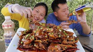 20 spicy duck heads, one peppercorn and one spicy, this wine dish