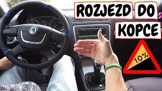 Jak řadit a rozjet se do kopce?Rozjezd auta: Škoda Octavia (Autoškola)Bez ruční brzdy