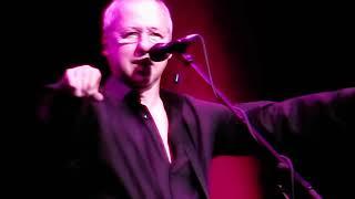 Mark Knopfler - Edinburgh 2005 - AI Version 4K