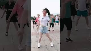 #dance #shuffle #80smusic #shortvideo