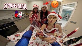 SPIDER-MAN CAN'T CELEBRATE CHRISTMAS WITH HIS LOVE DUE TO HIS MOM AN A CRAZY GIRL  @upgirl