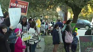 Lantrip Elementary parents gather to protest principal’s removal, demand transparency from HISD