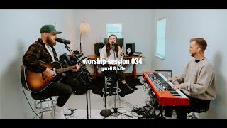 Worship Session 034 | Garett & Kate (Christmas Edition)