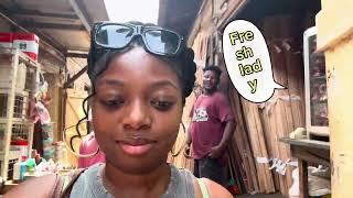 A DAY IN THE LIFE AS A GHANAIAN CITIZEN VLOG : TIMBER MARKET EDITION!!!