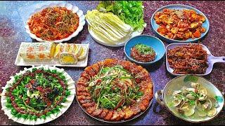 SUB) With five side dishes and main dishes, let's take a look at our table, which you don't envy.