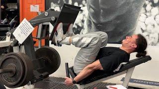 Resting IN BETWEEN REPS leads to more Muscle Growth?! Explained!