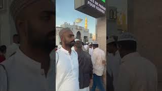 Mufti Abdul Wahab's peaceful walk in Madina
